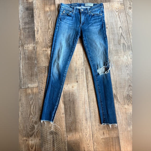 Ag Adriano Goldschmied Denim - Ag Adriano Goldschmied Middi ankle Skinny Blue Jeans with Vintage Distressing